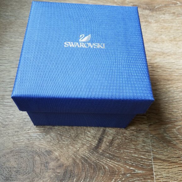 Swarovski Crystal Swan - Picture 4 of 6